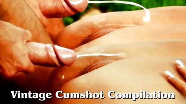 Adulto sem registo  O homem tirou a língua da namorada. porno fitness