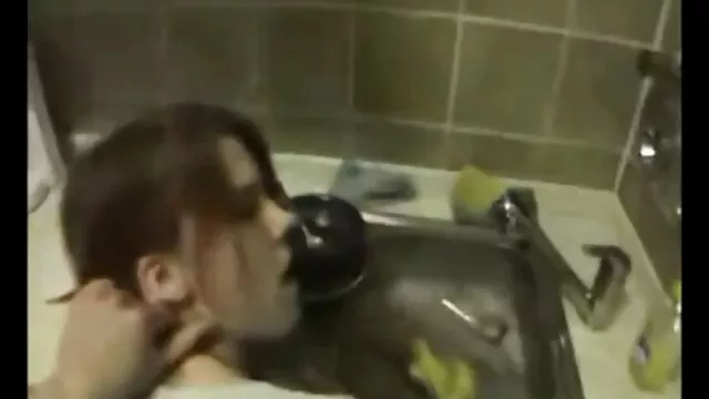 Adulto sem registo  Raiva com video sex mature o rabo nu cavalga e massaja-lhe as roupas
