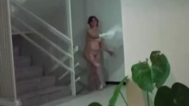 Adulto sem registo  É a gostosa xvideos Helen Petrovich a chupar.